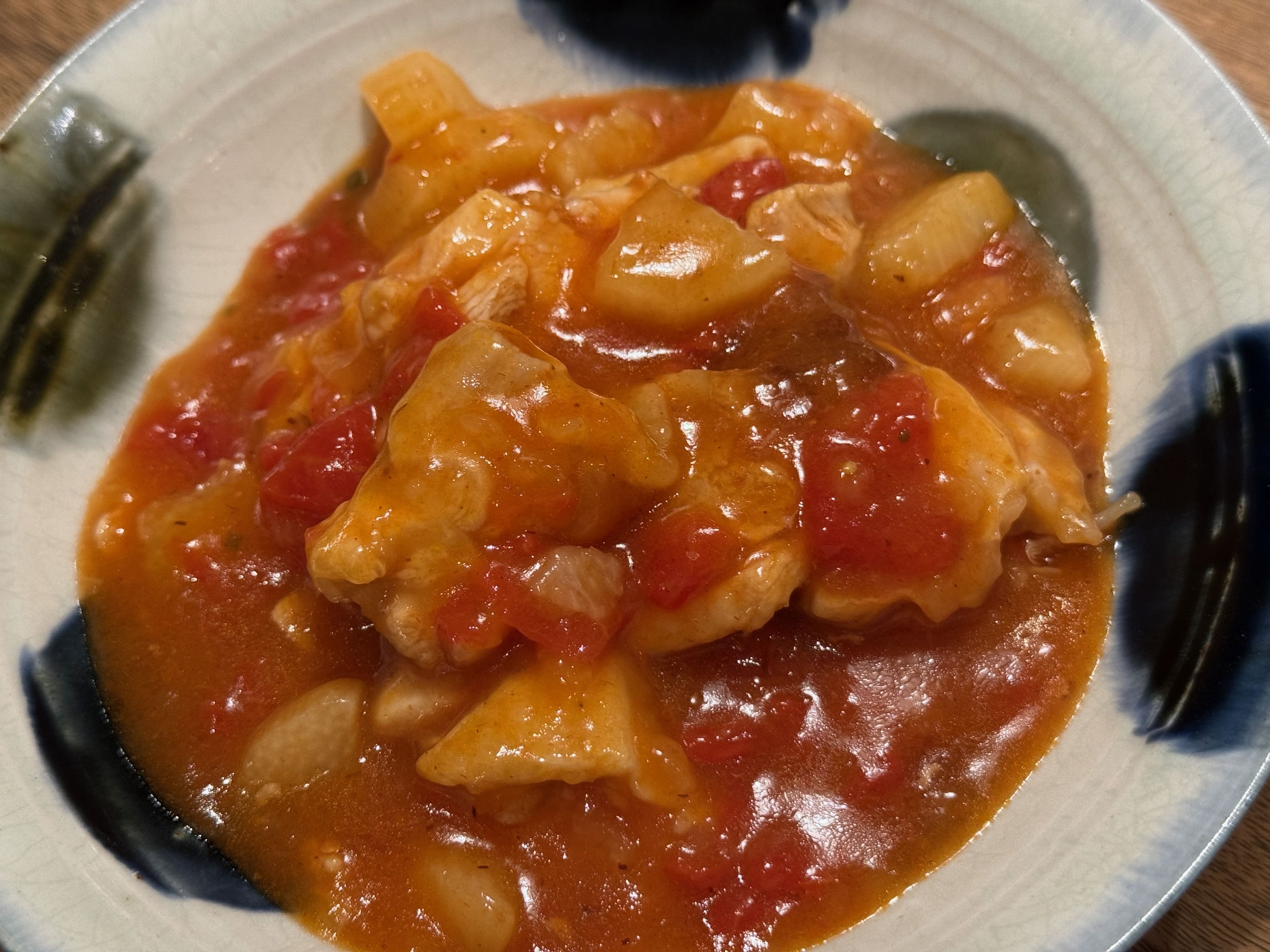 長芋と鶏肉のトマト煮込み